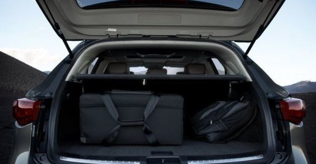 2009 Infiniti FX 35  第4張相片