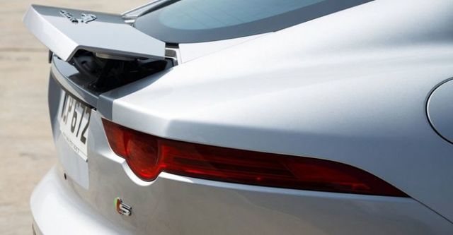 2015 Jaguar F-Type Coupe 3.0 V6  第5張相片