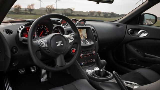 2020 Nissan 370Z Coupe 3.7  第10張相片