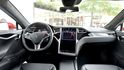 2020 Tesla Model S Performance  第8張縮圖