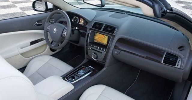 2012 Jaguar XKR 5.0 V8 SC Convertible  第9張相片
