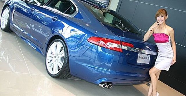 2011 Jaguar XF R 5.0 V8 SC  第7張相片