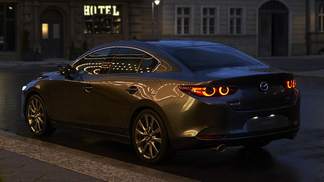 2020 Mazda 3 4D 2.0 Bose旗艦型  第5張相片