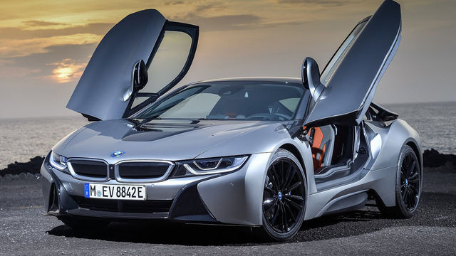 2020 BMW i8 Coupe  第2張相片