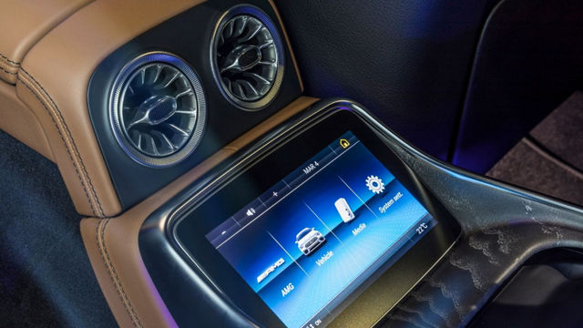2020 M-Benz AMG GT 4-Door Coupe 63 S 4MATIC+  第9張相片