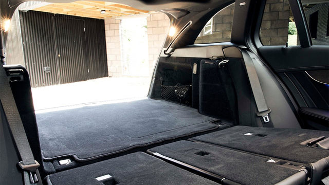 2020 M-Benz C-Class Estate C300進化版  第10張相片