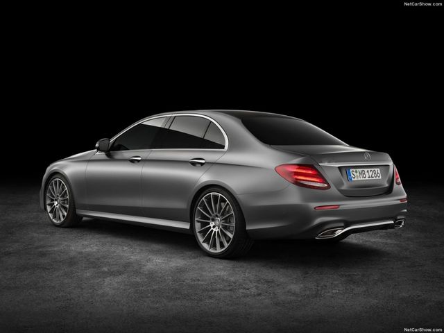 2020 M-Benz E-Class Sedan E300運動版  第4張相片