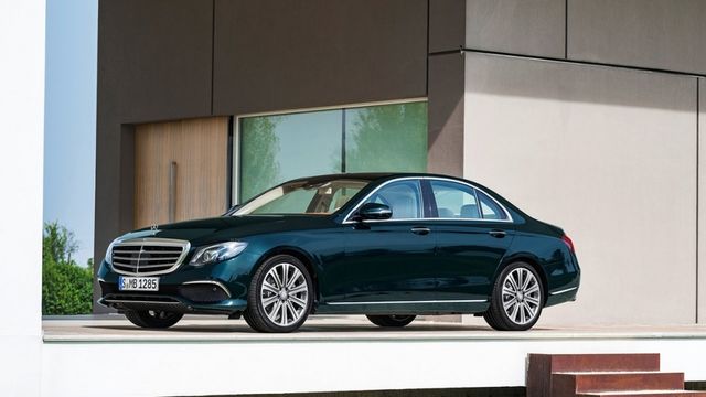 2020 M-Benz E-Class Sedan E300 Exclusive  第4張相片