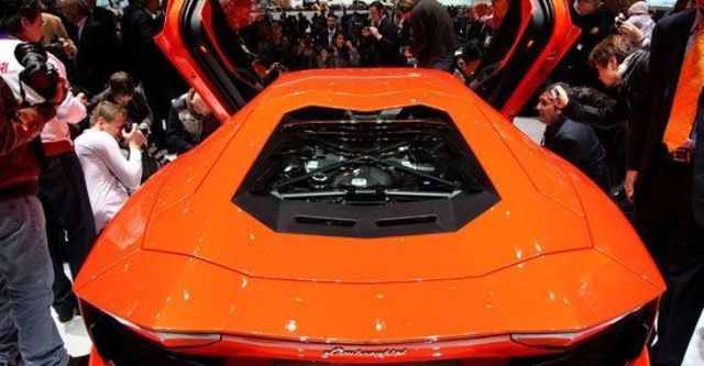 2013 Lamborghini Aventador LP 700-4  第5張相片