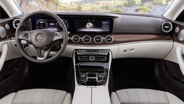 2020 M-Benz E-Class Coupe E300  第9張相片