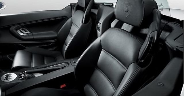 2012 Lamborghini Gallardo LP 560-4 Spyder  第13張相片