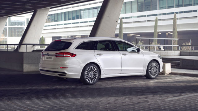 2020 Ford Mondeo Wagon EcoBoost 240  第3張相片