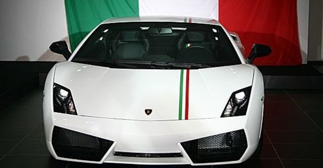 2011 Lamborghini Gallardo LP 550-2 Tricolore Coupe  第2張相片
