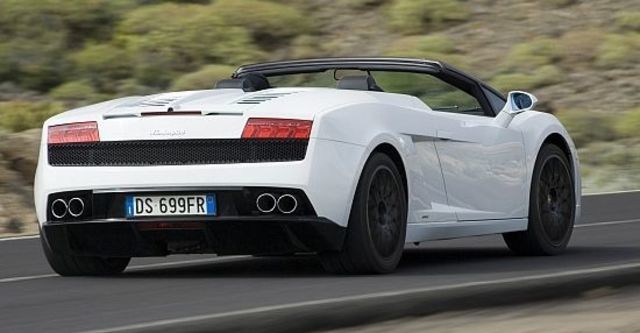 2011 Lamborghini Gallardo LP 560-4 Spyder  第3張相片