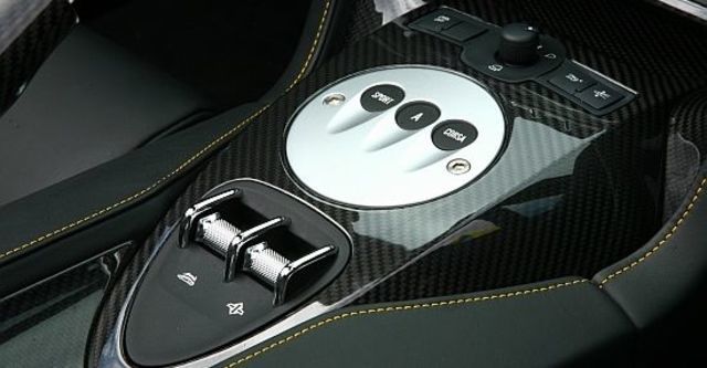 2011 Lamborghini Gallardo LP 560-4 Spyder  第14張相片