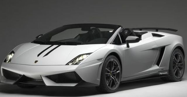 2011 Lamborghini Gallardo LP 570-4 Spyder Performante  第1張相片