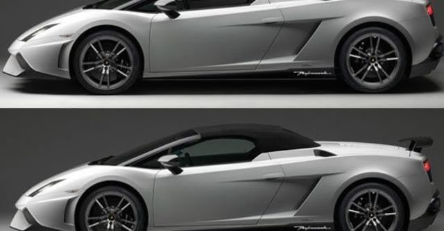 2011 Lamborghini Gallardo LP 570-4 Spyder Performante  第8張相片