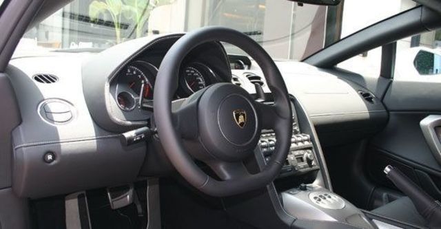 2010 Lamborghini Gallardo LP550-2 Coupe  第5張相片