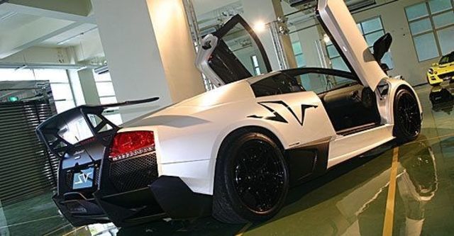 2010 Lamborghini Murcielago LP670-4 SuperVeloce  第7張相片