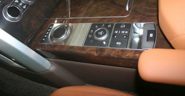 2015 Land Rover Range Rover 5.0 V8 SC Autobiography LWB  第9張相片