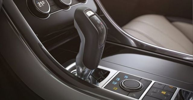 2015 Land Rover Range Rover Sport 3.0 SDV6 Hybrid HSE  第8張相片