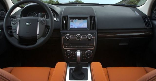 2014 Land Rover Freelander 2 SD4 HSE  第8張相片