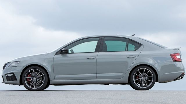 2020 Skoda Octavia Sedan RS 2.0 TSI  第2張相片