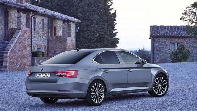 2020 Skoda Superb Sedan 1.4 TSI  第4張相片
