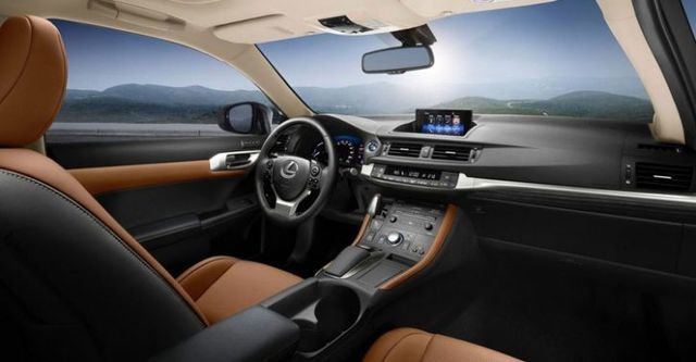 2015 Lexus CT 200h頂級Navi版  第6張相片