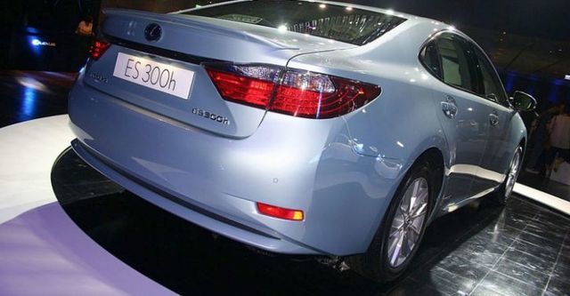 2015 Lexus ES 300h頂級版  第3張相片