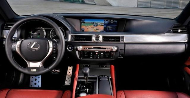 2015 Lexus GS 450h F Sport版  第9張相片