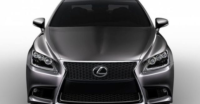 2015 Lexus LS 460 F-Sport  第3張相片