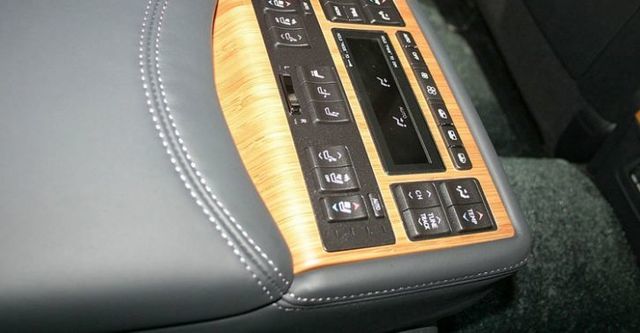 2015 Lexus LS 600hL頂級版  第9張相片