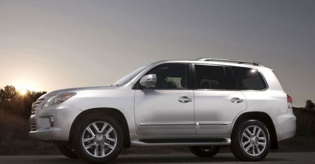 2015 Lexus LX 570  第2張相片