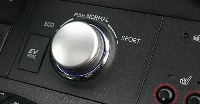 2013 Lexus CT 200h F-Sport頂級Navi版  第11張相片