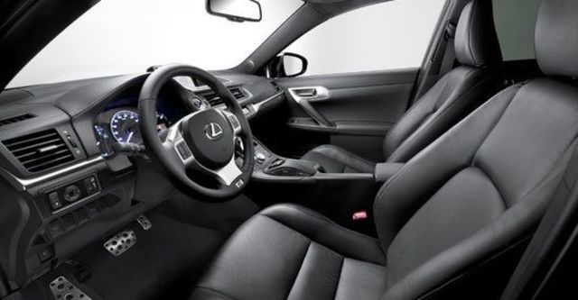2013 Lexus CT 200h F-Sport頂級版  第5張相片