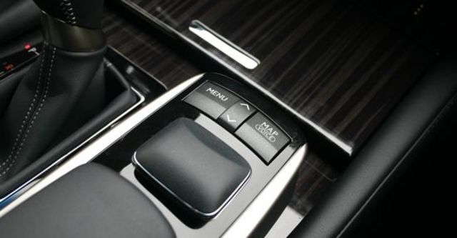 2013 Lexus GS 450h豪華版  第9張相片