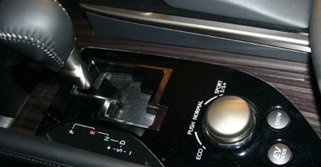 2013 Lexus GS 450h豪華版  第10張相片