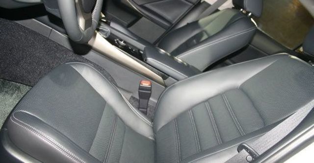 2013 Lexus IS 250頂級Navi版  第7張相片