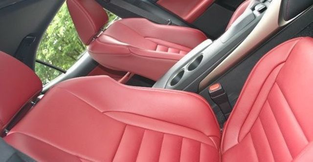 2013 Lexus IS 300h F Sport Navi版  第10張相片