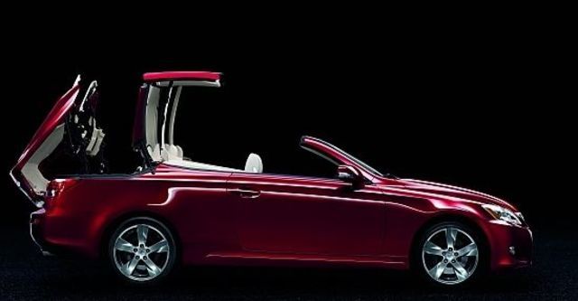 2013 Lexus ISC 250 魅惑Navi版  第4張相片