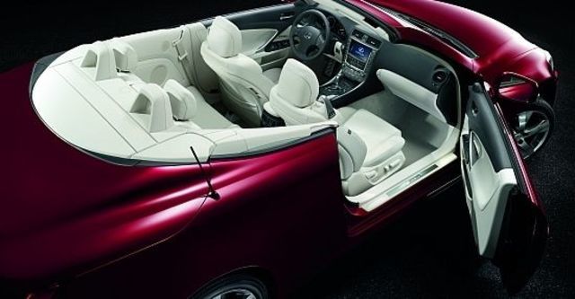 2013 Lexus ISC 250 魅惑Navi版  第9張相片