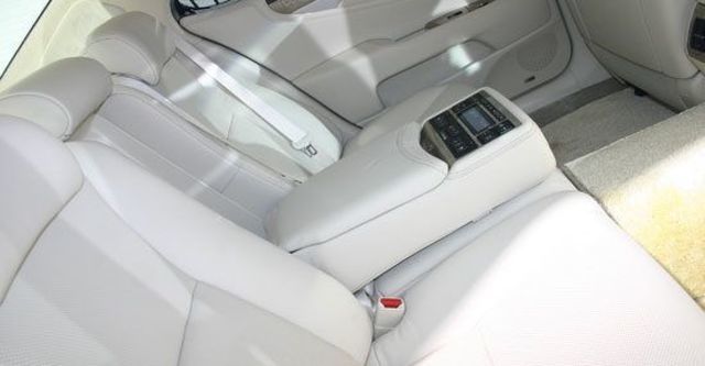 2013 Lexus LS 460L OTTOMAN  第7張相片