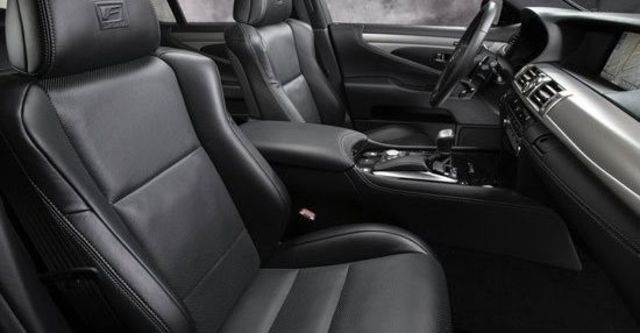 2013 Lexus LS 600h F-Sport  第5張相片