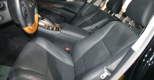 2013 Lexus LS 600hL  第7張相片