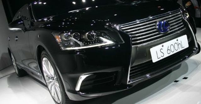2013 Lexus LS 600hL OTTOMAN  第2張相片