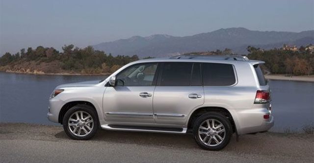 2013 Lexus LX 570  第3張相片