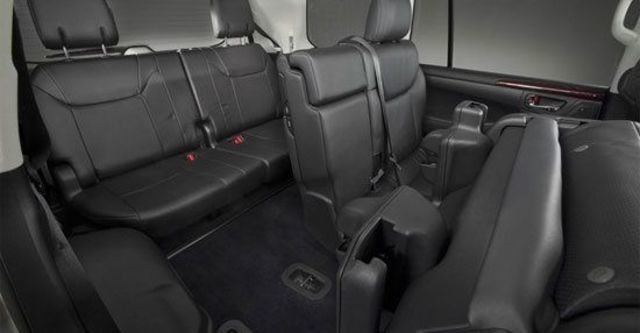 2013 Lexus LX 570  第4張相片