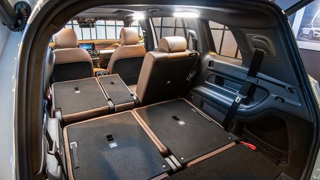 2020 M-Benz GLB 200  第10張相片