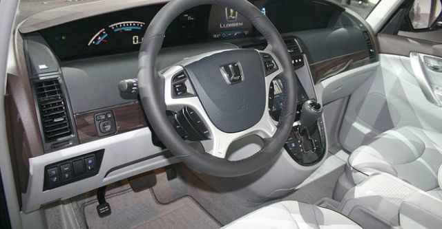 2015 Luxgen M7 Turbo 旗艦型(客車版)  第5張相片
